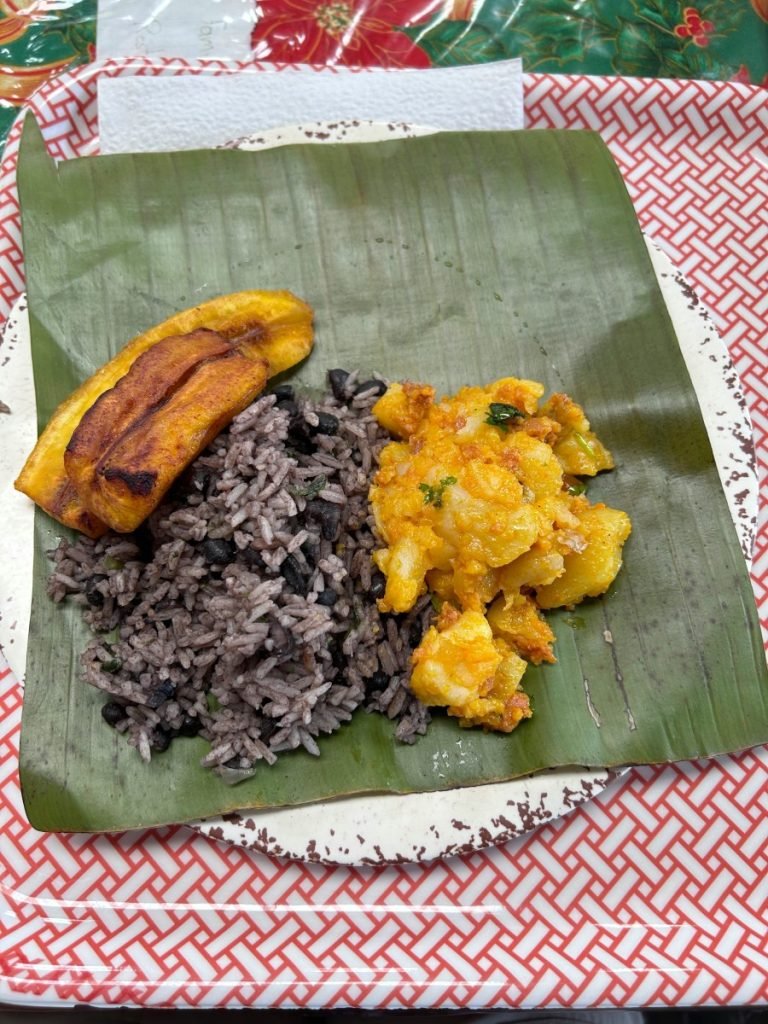 El Mesón de la Abuela - Comida típica costarricense